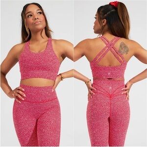 BUFFBUNNY Salsa Red Bossy Dot Print Crisscross Back Rosa Sports Bra Crop Top XXS